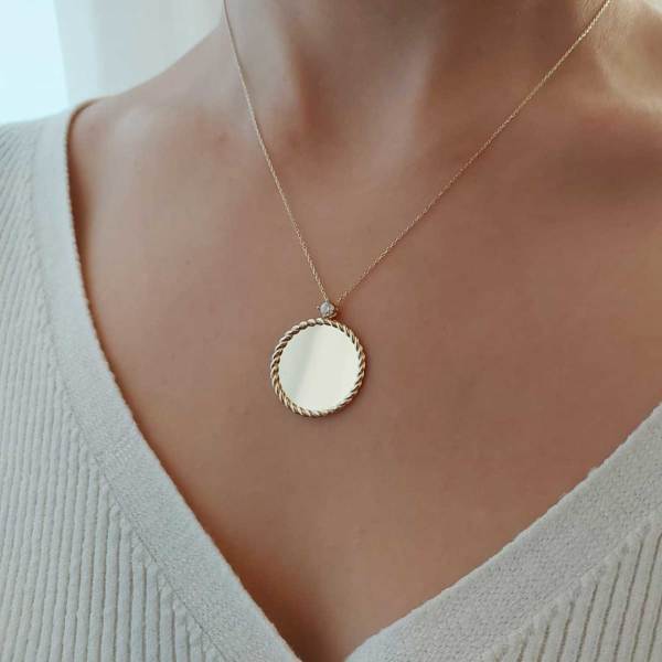 Plaka Kolye 14 Ayar Altın  3.55 Gram