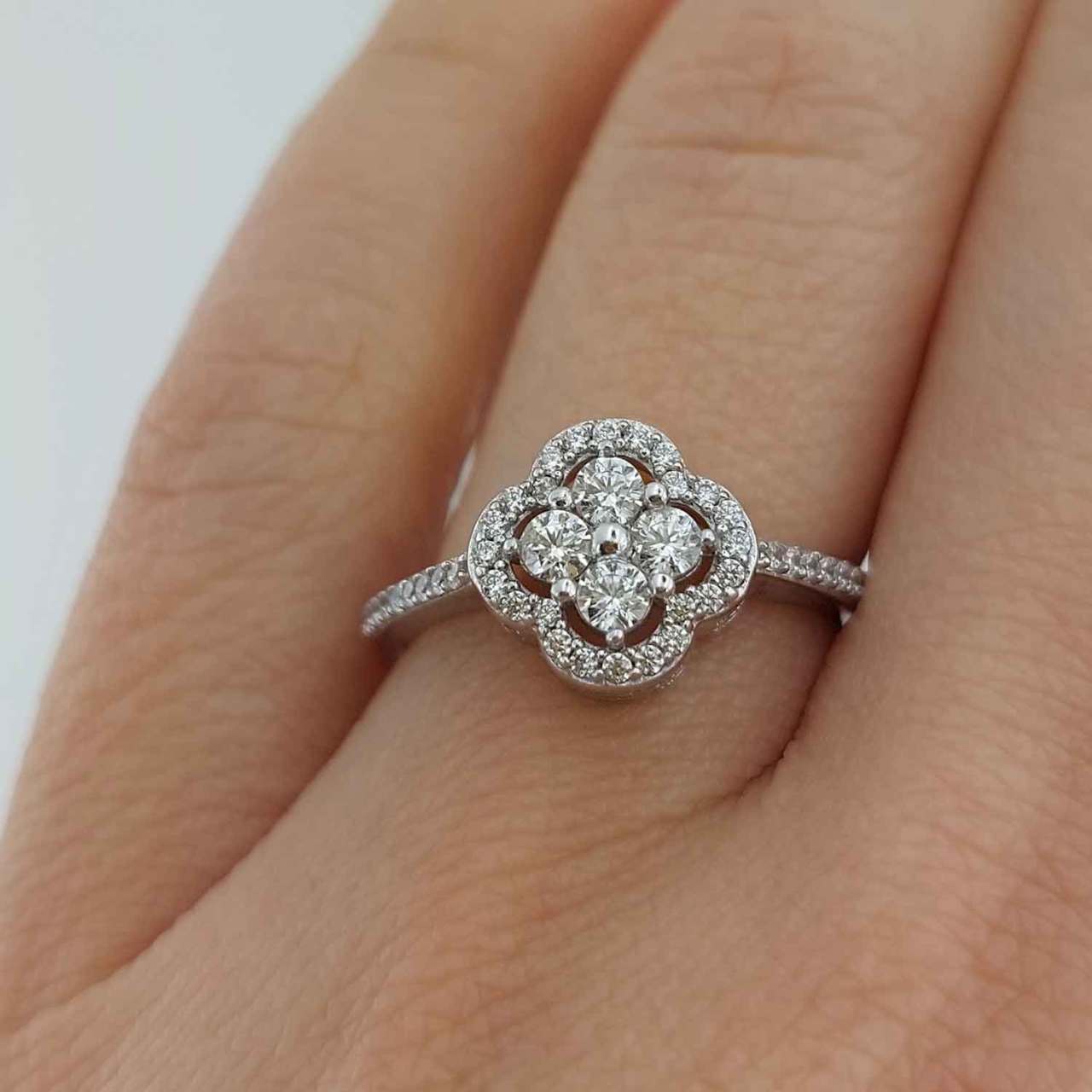 Altın Taşlı Yüzük 2.30 Gram 14 Ayar ABYYZK0079