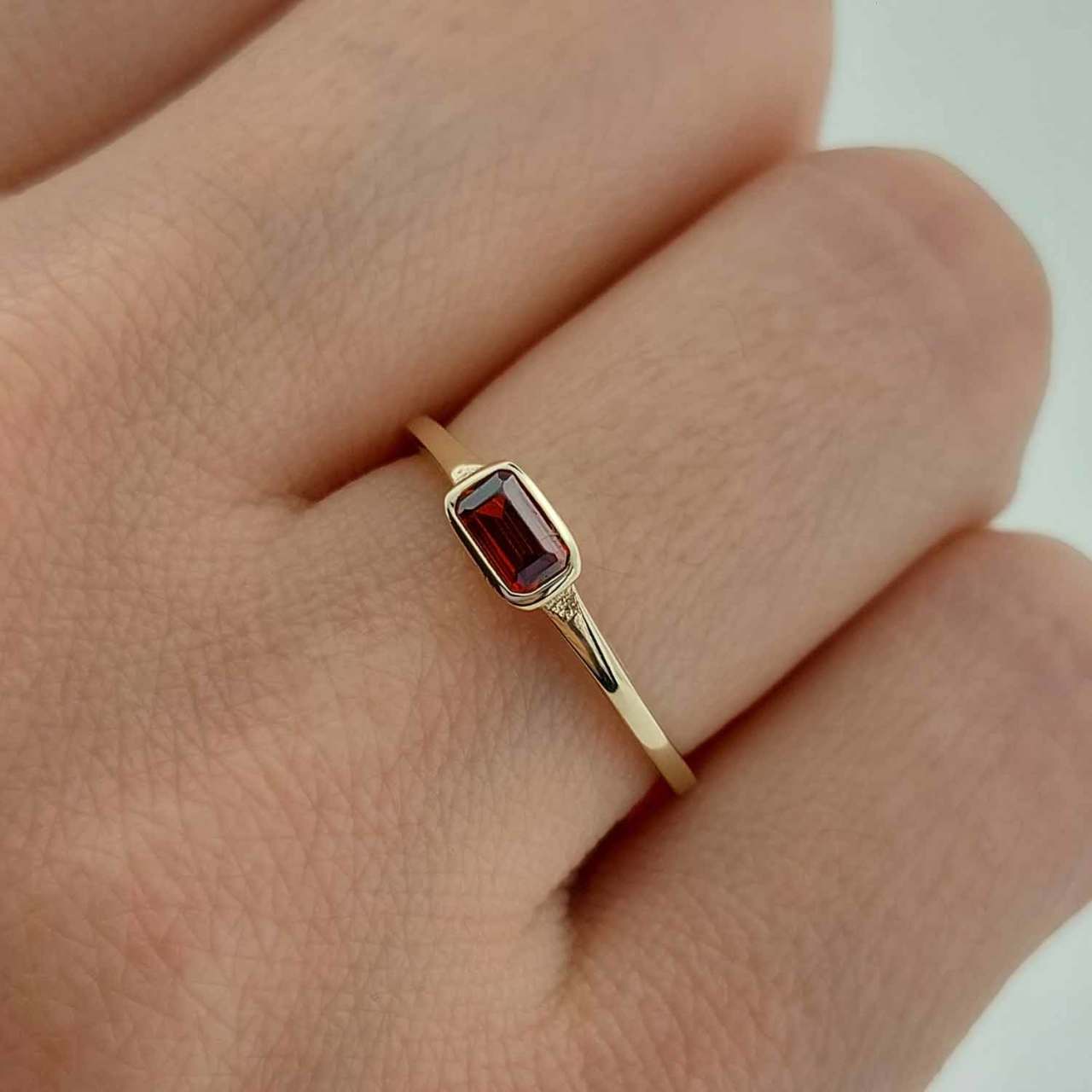 Taşlı Yüzük 14 Ayar Altın 1.30 Gram ABYYZK0117